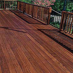 Ip&eacute; Decking